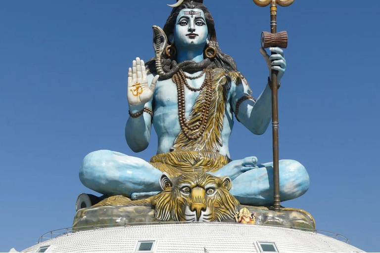 Pokhara: Półdniowa wędrówka – „Kultura, przyroda i duchowość”Pokhara: półdniowa wędrówka, „kultura, przyroda i duchowość”