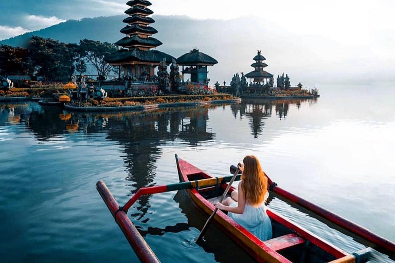 Bali: Monkey Forest, Waterfall, Swing & Beratan Lake Temple Private Tour Without Entrance Tickets