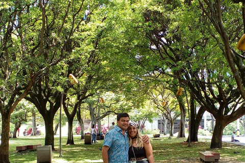 Medellin: Pablo Escobar y City Tour privado. 2 tours en 1 Medellin: pablo escobar y city tour privado. 2 tours en 1