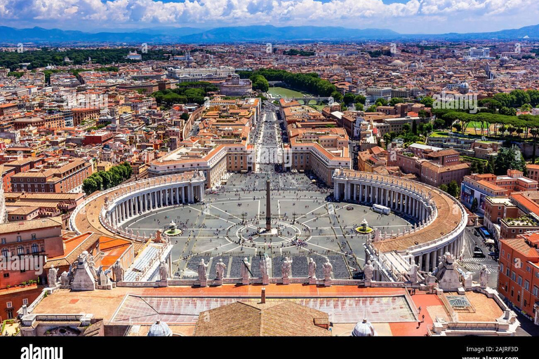 Saint Peters: Private Tour of the Holy Door Opening Ceremony