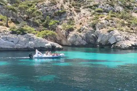 Départ de La Ciotat Tour en bateau du parc national des Calanques