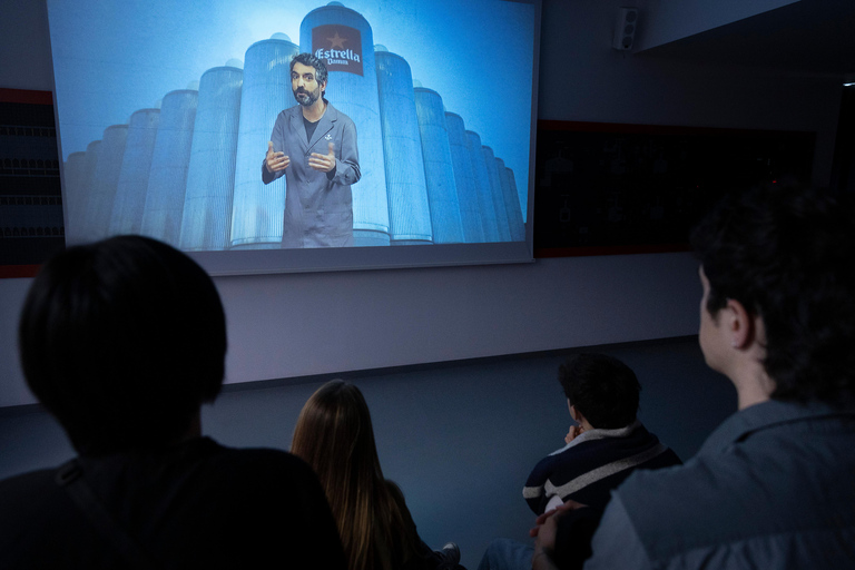 Barcelone : Visite guidée et dégustation de la brasserie Estrella DammVisite en anglais avec dégustation de bières spéciales Hiver-printemps 2025