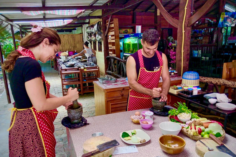 Krabi : Small Group Halfday Thai Cooking Class Half Day Thai Cooking Class