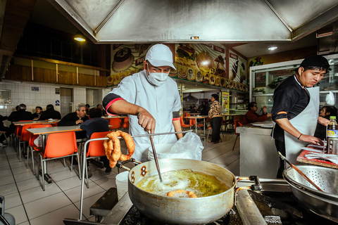 Arequipa Nights Food Tour with 15+ Tastings