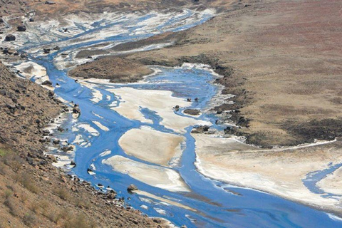 From Nairobi: Lake Magadi 2-Day Trip with Game Drive & Hike