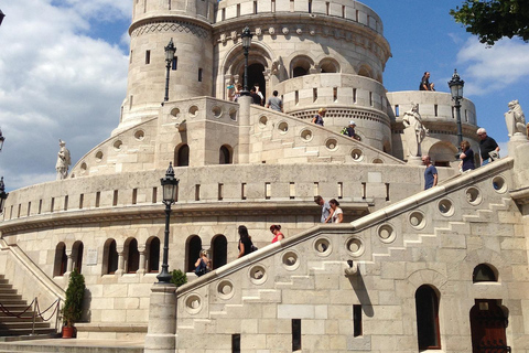 Vienna: Guided Small Group Day Trip to Bratislava & Budapest Private tour