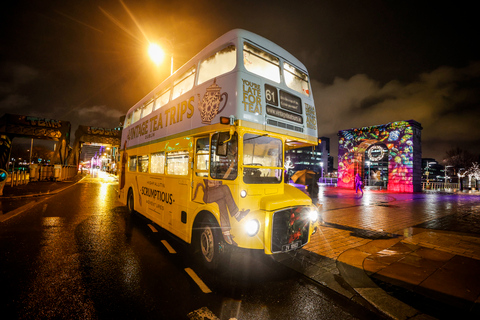 Dublin: Świąteczna wycieczka autobusowa Christmas Lights z popołudniową herbatąDublin: Świąteczna wycieczka autobusowa z popołudniową herbatą