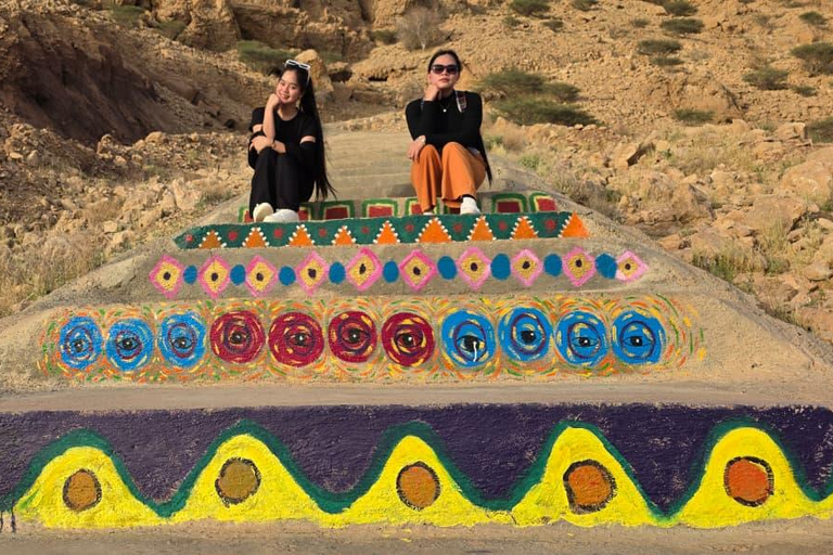 Muscat: Saal Walk Guided Hike with Sunset & City Views Tour