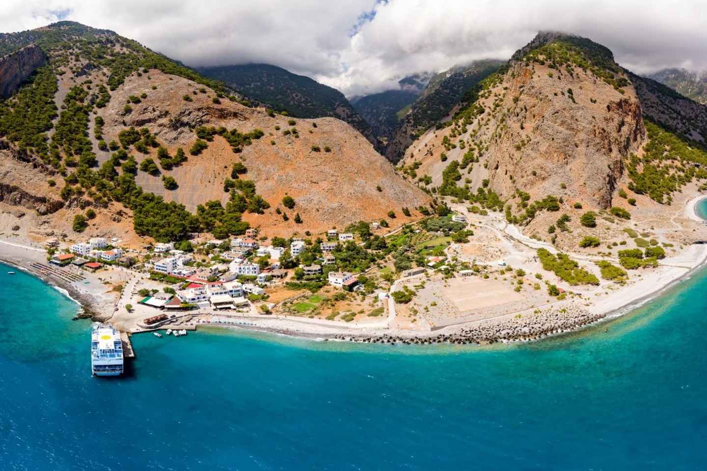 Chania to the Heart of Nature: Samaria Gorge Hike - Samariá Gorge Hike: Day Excursion from Chania