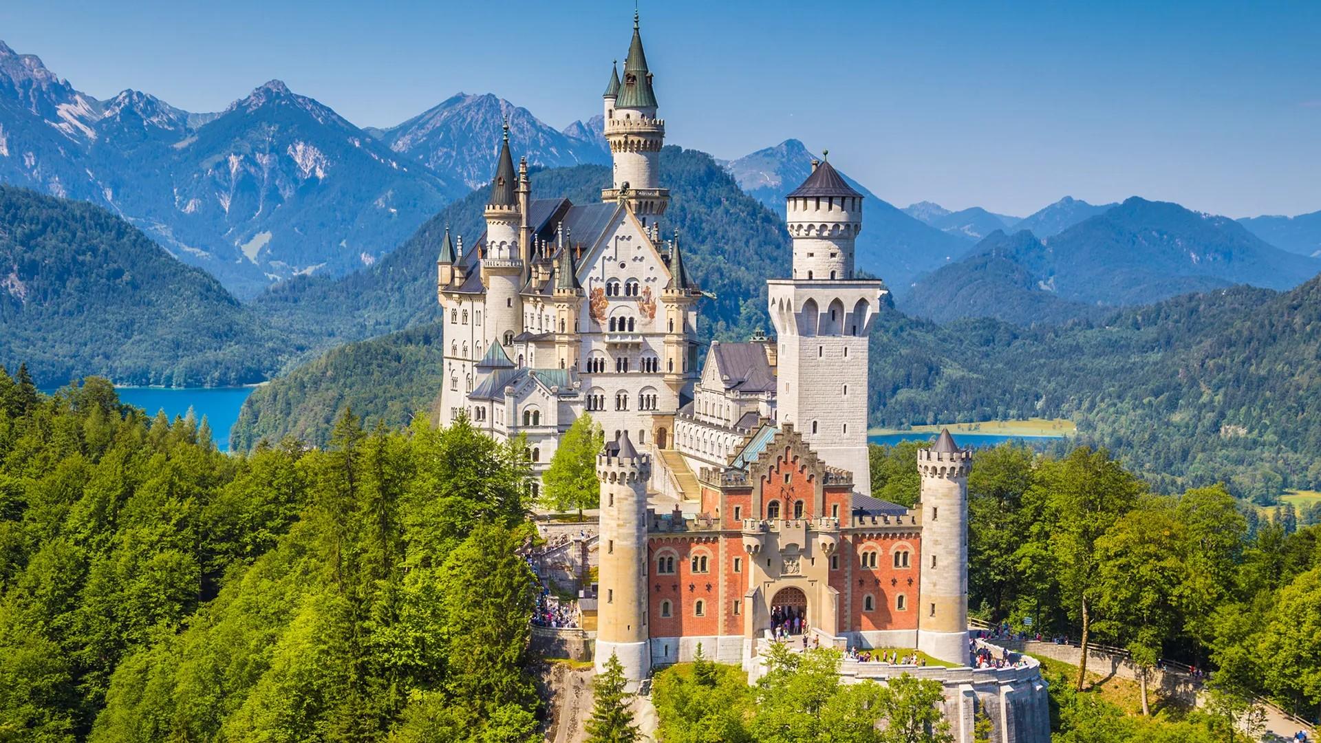 München: Schloss Neuschwanstein – Tagestour auf Chinesisch