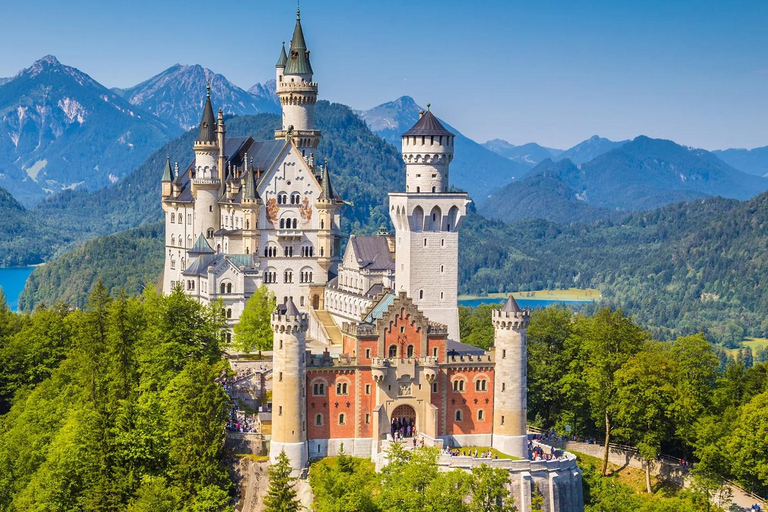 Munich: Neuschwanstein Castle Chinese Day Tour Ticket to Neuschwanstein Castle Included