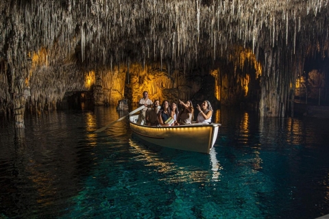 Cuevas del Drach: Entrada, Concierto de Música y Paseo en BarcoCuevas del Drach: ticket de entrada, concierto de música y paseo en barco