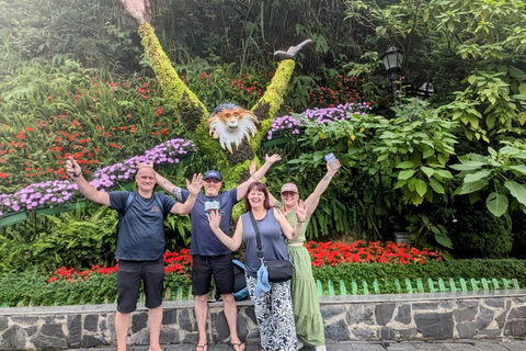 Ba Na Hills: Golden Hand Bridge Early Morning Tour- Private