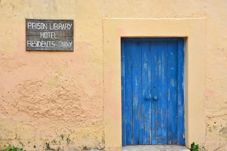 The prison island, Nakupenda sand bank