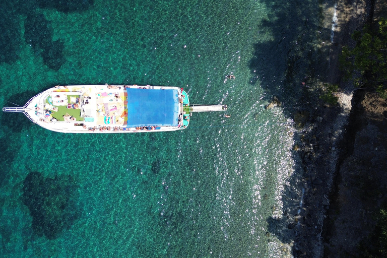 Kusadasi: Boat Trip with Transfers, Lunch & Unlimited Drinks