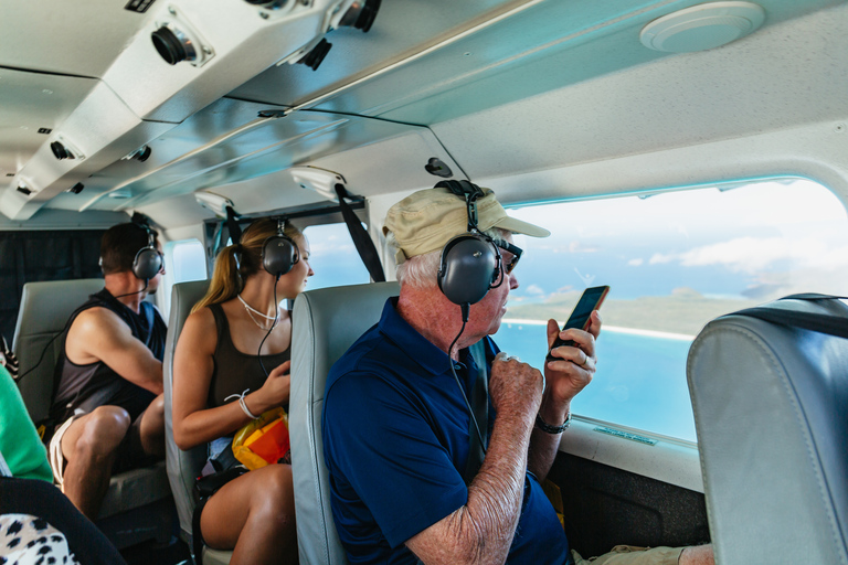 Vanuit Airlie Beach: Whitsundays panoramische vlucht met pick-up