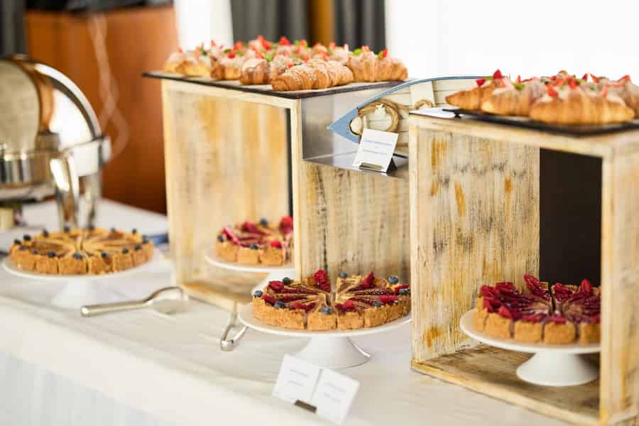 Bratislava: Brunch & Kreuzfahrt auf der Donau. Foto: GetYourGuide Bratislava: Brunch & Kreuzfahrt auf der Donau. Foto: GetYourGuide