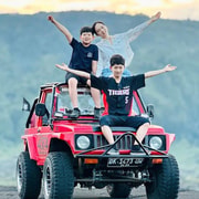 Bali: Day/Sunset Mount Batur 4WD Jeep and Natural Hot Spring