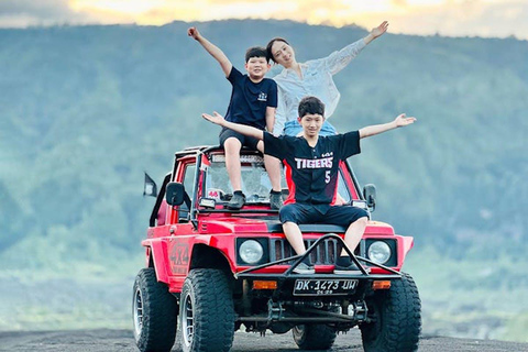 Bali: Dag/Solnedgång Dag/Solnedgång Mount Batur 4WD Jeep och naturlig varm källaEndast jeeptur dag/solnedgång (mötesplats)