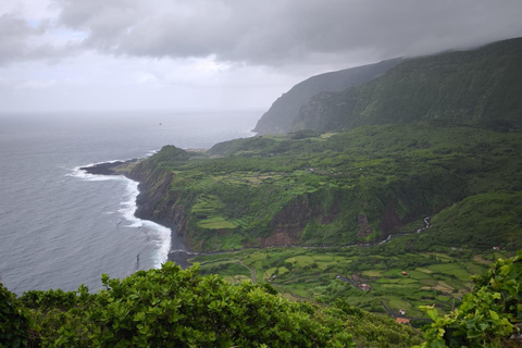 Flores Island Full-Day Tour