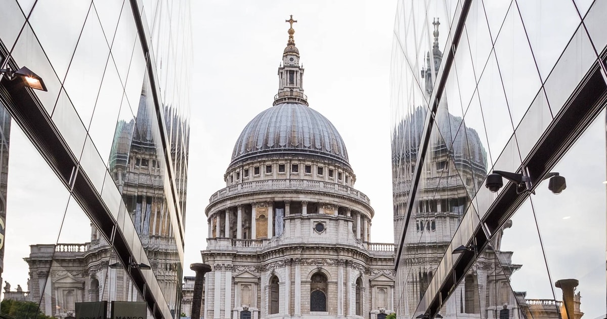 self guided architecture tour london