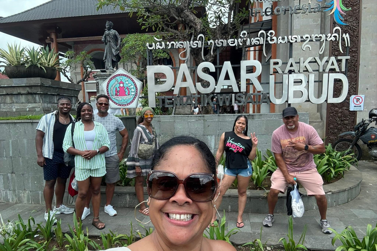 Ubud: avventura artistica, scimmie sacre e pace rurale