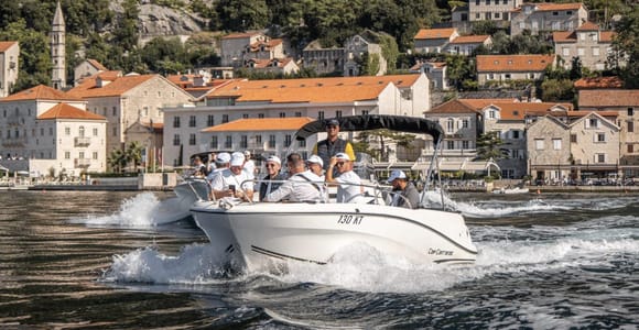 ✪ Kotor: Relaxing 3h Tour to Lady of the Rocks & Perast