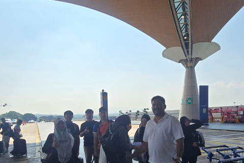Kuala Lumpur: Private Layover or Cruise City Tour