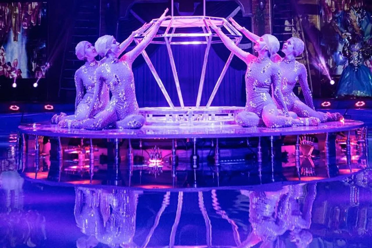 Phuket: Bilhete de entrada para o Aqua Circus com transferes opcionaisLugares de platina: Bilhete de entrada para o Phuket Aqua Circus