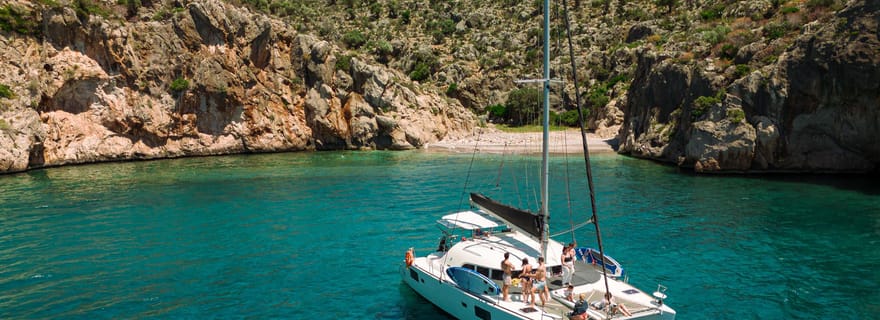 Nauplie : Croisière en catamaran avec repas et boissons