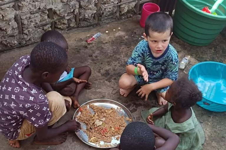 桑给巴尔：穆尤尼村之旅和姆滕德海滩放松体验私人观光（含接送服务）