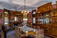 Visita Craigdarroch Castello e Butchart Giardino Privato - Hizvo