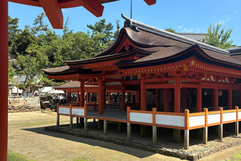 Hiroshima: Miyajima Private Tour with Ferry Ride