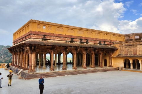 Jaipur : entrée accélérée à Amer Fort et guide/transfert en optionBillet d'entrée seulement