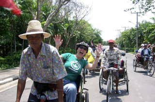 Bangkok: Halbtagestour mit Rikscha-Fahrt und Rundgang