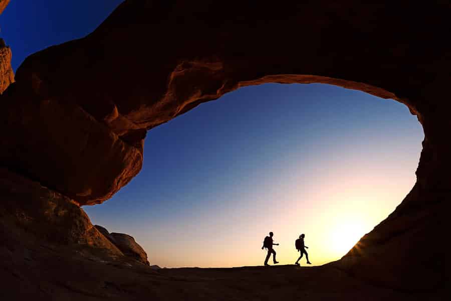 Von Petra: Wadi-Rum-Jeep-Tour mit Rücktransport nach Amman. Foto: GetYourGuide Von Petra: Wadi-Rum-Jeep-Tour mit Rücktransport nach Amman. Foto: GetYourGuide