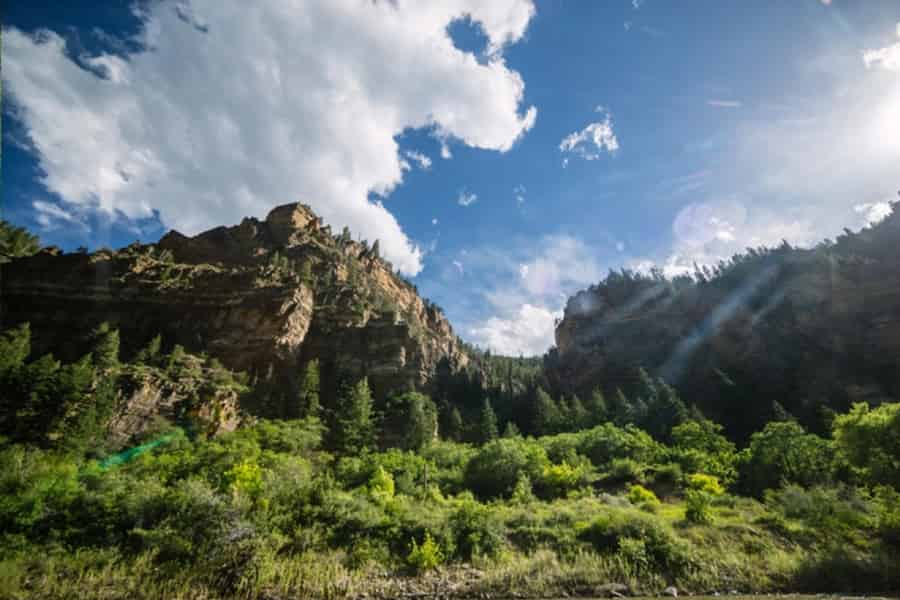 Colorado: Scenic Canyon Half-Day Float mit entspannenden Aussichten. Foto: GetYourGuide
