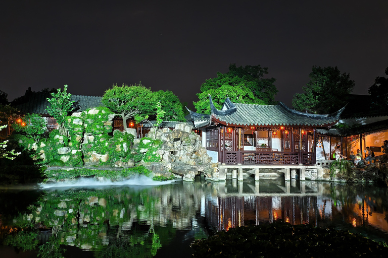 Suzhou: Master of the Nets Night Garden & Live Shows