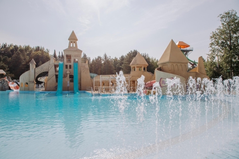 Quebec: Outdoor Waterpark Full-Day Entry