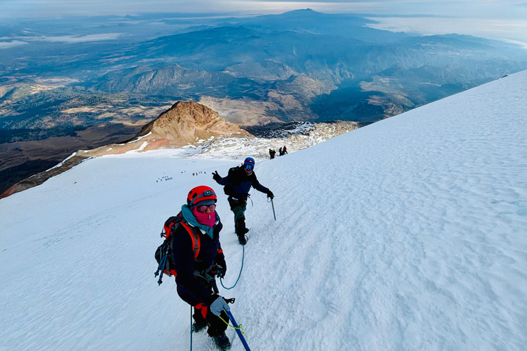 Pico de Orizaba Summit: 2-Day Tour with Gear and Personalized Tour Guide Pico de Orizaba Summit: 2-Day Tour with Equipment and Personalized Guide