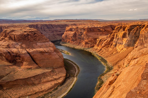 Las Vegas: Grand Canyon West Rim Private Van Tour