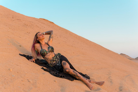 Hurghada : séance photo privée avec prise en charge et retour à l&#039;hôtelSéance photo privée de 3 heures dans 3 lieux différents