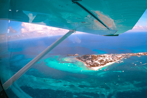 Vuelo panorámico a la Zona Hotelera de Cancún e Isla Mujeres