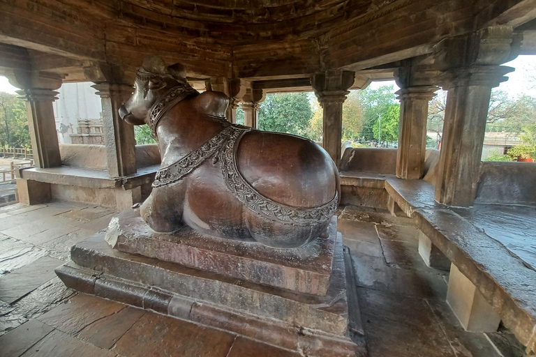 5-Day Trip to Khajuraho, Orchha, Gwalior & Jhansi from Delhi Private Transport + English Guide + 3 Star Accommodation.