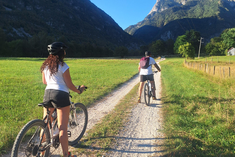 E-bike tour to the Great Soča gorge &amp; Šunik water grove