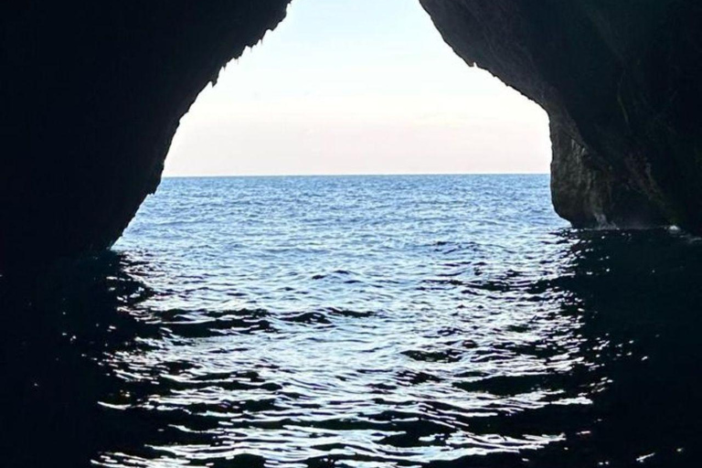 Castro: a boat tour through caves and crystal clear waters Castro: 2-hour boat tour through caves and crystal clear waters