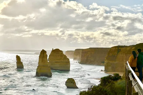 From Melbourne: 12 Apostles & Great Ocean Road Private Tour