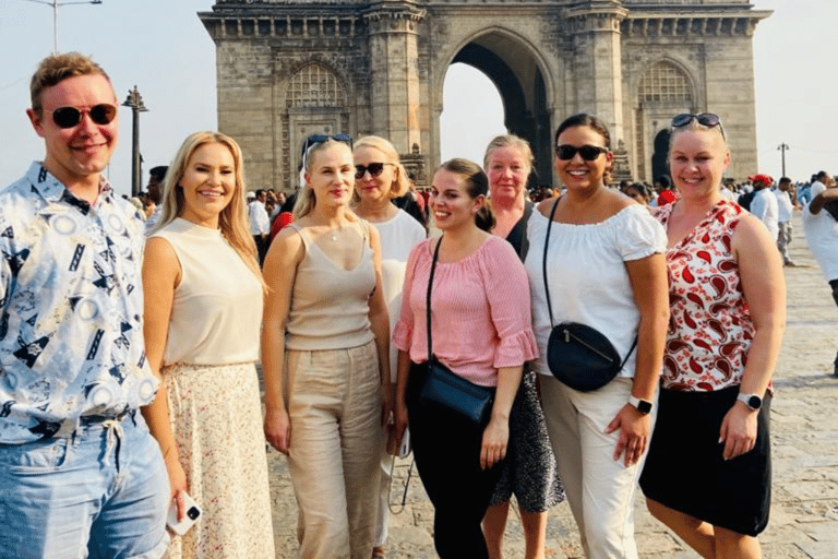 Tour per crocieristi a Mumbai Tour della città in gruppo con pranzoTour per crocieristi a Mumbai con tour della città e pranzo