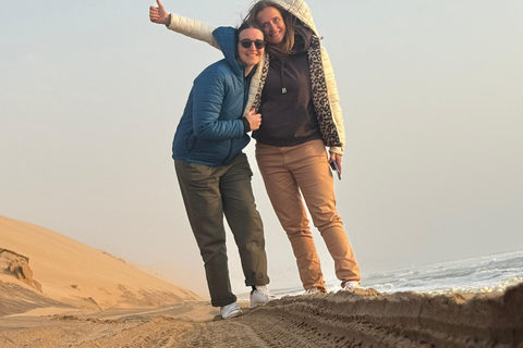 Walvisbay: Sandwich Harbour 4x4 Tour-Unparalleled Experience