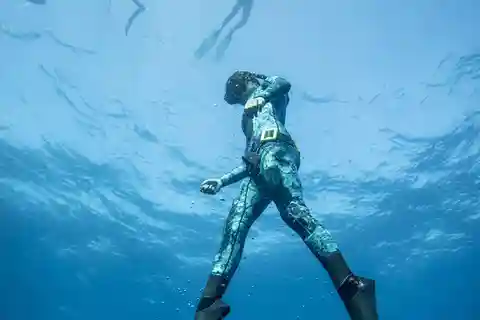 Ligaria Beach: Discover Free Diving (Apnea)